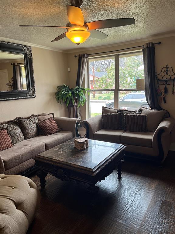 Lagow School - Residential