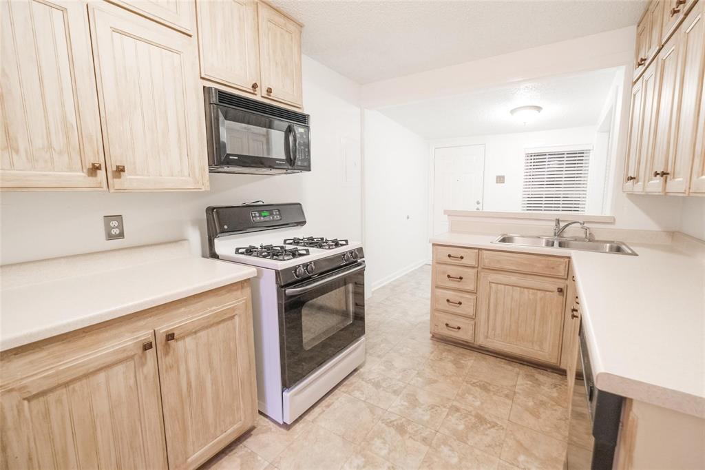 Queensborough Add - Residential Lease