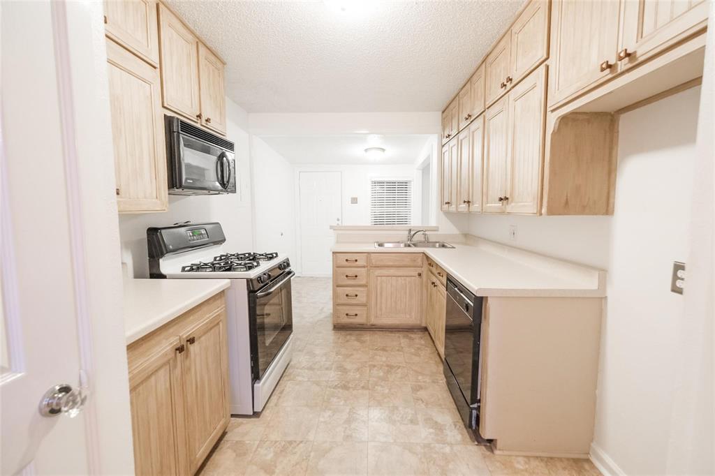 Queensborough Add - Residential Lease