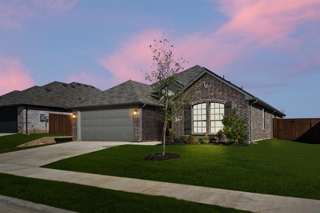 Summer Crest - Residential