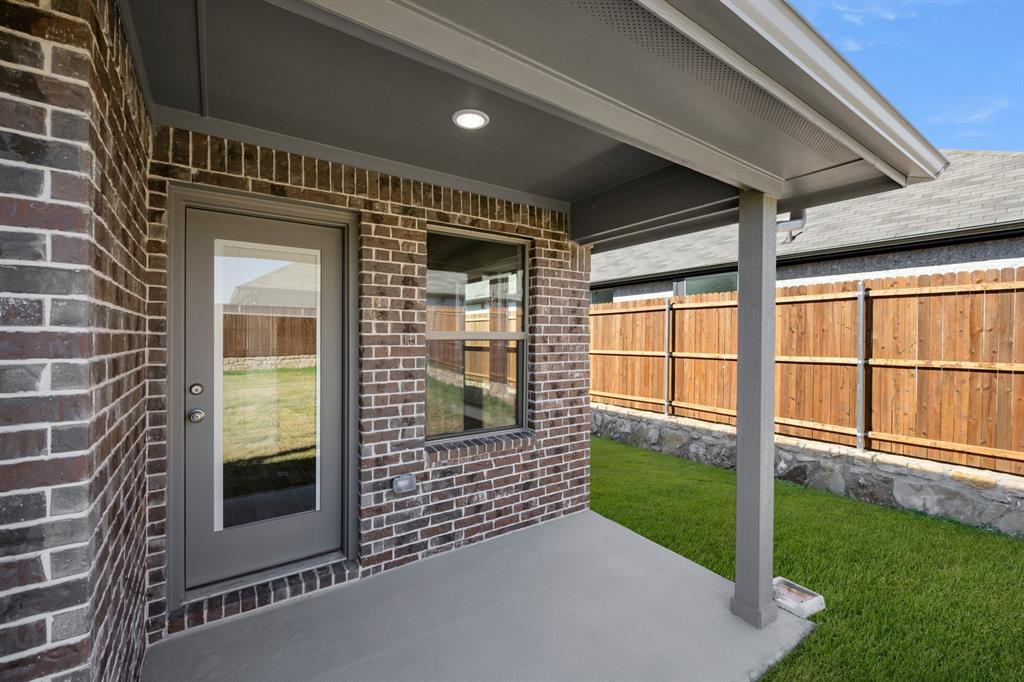 Summer Crest - Residential