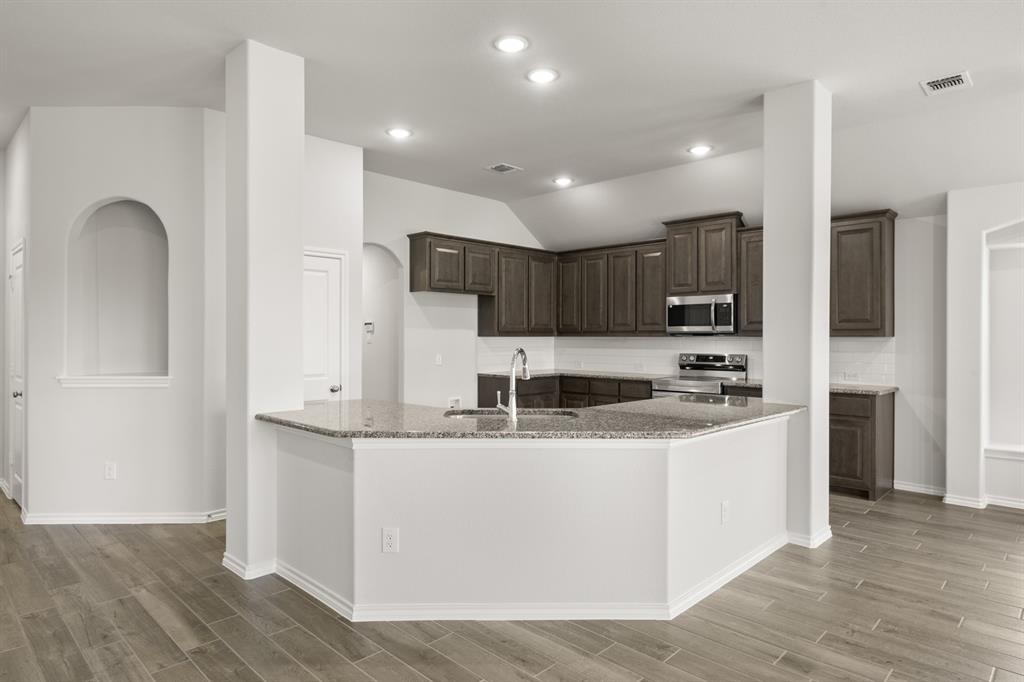 Summer Crest - Residential