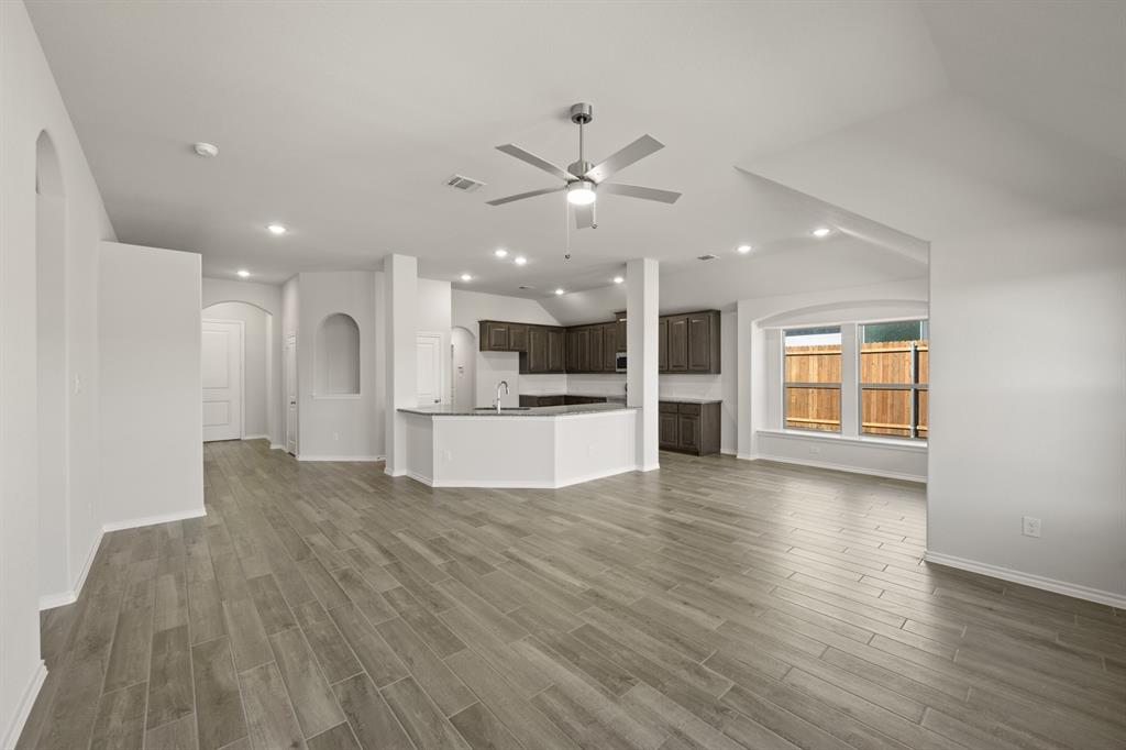 Summer Crest - Residential