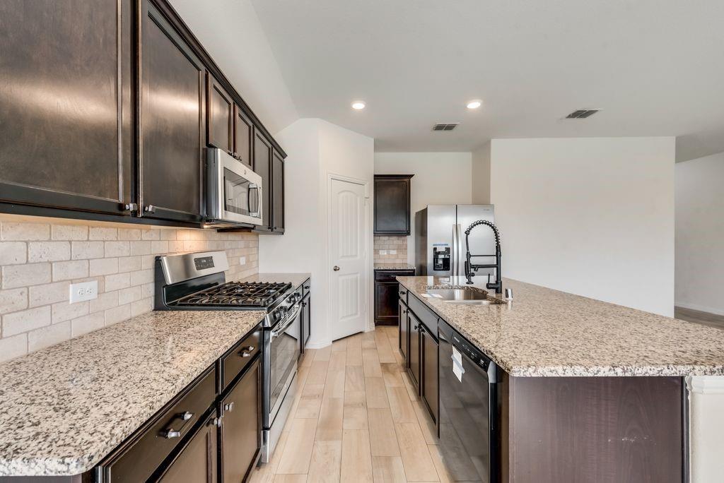 Arcadia Farms Ph 2a - Residential Lease