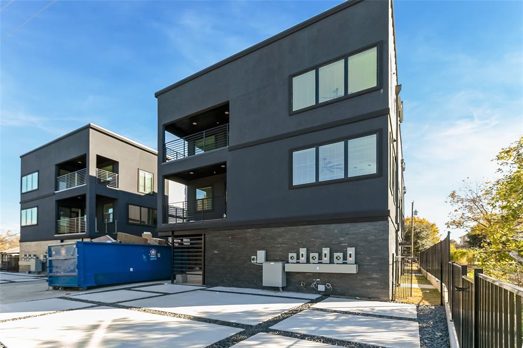 Holloway Addition - Residential Lease