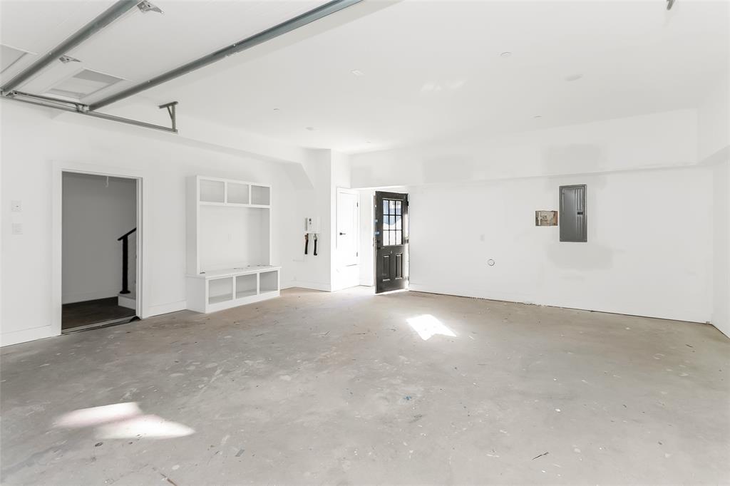 Holloway Addition - Residential Lease