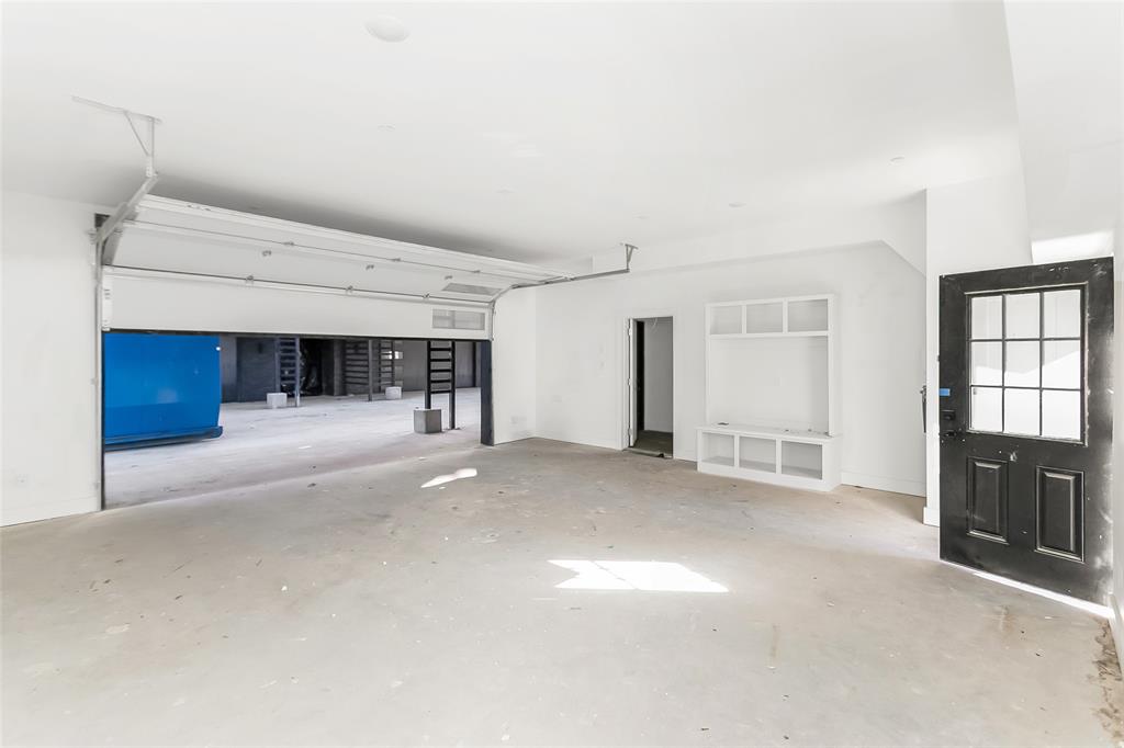 Holloway Addition - Residential Lease