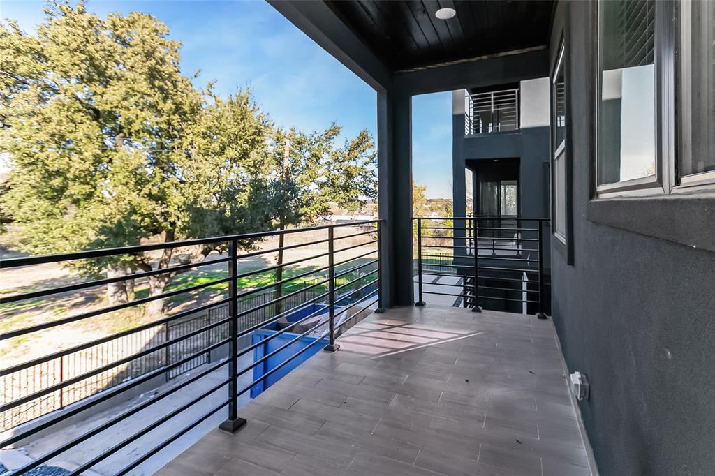 Holloway Addition - Residential Lease