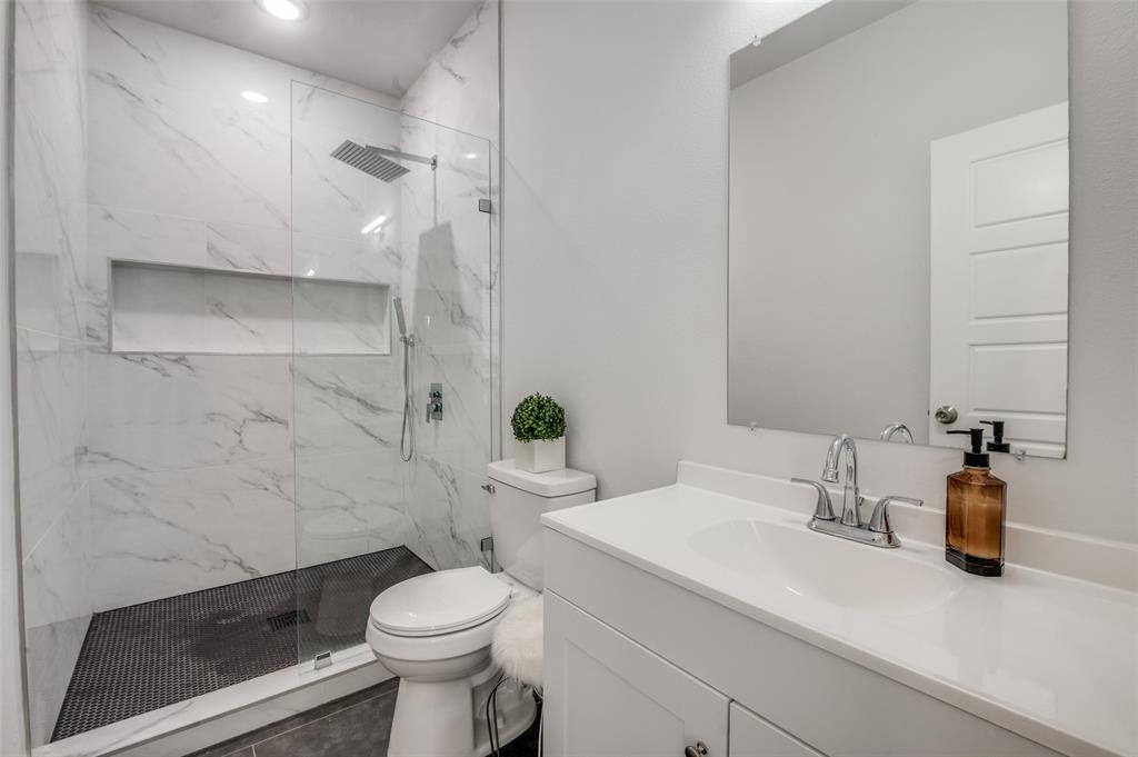 Lincoln Manor - Residential Lease