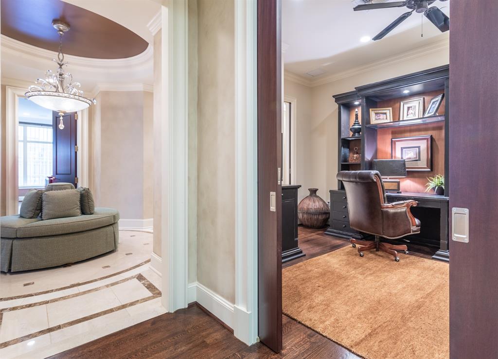 Ritz-Carlton Tower 2 - Residential