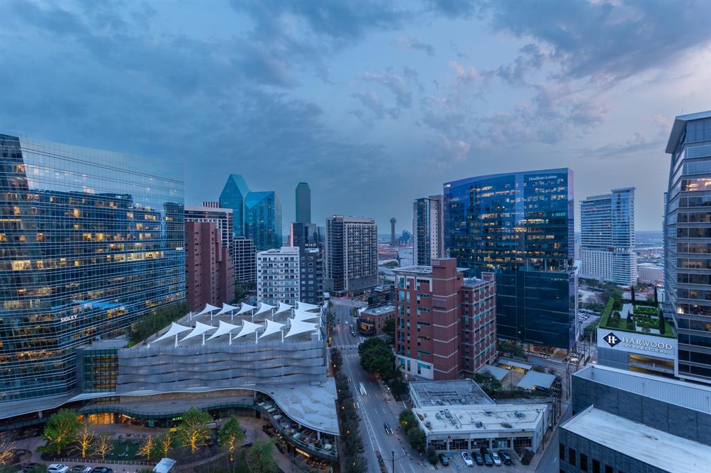 Ritz-Carlton Tower 2 - Residential