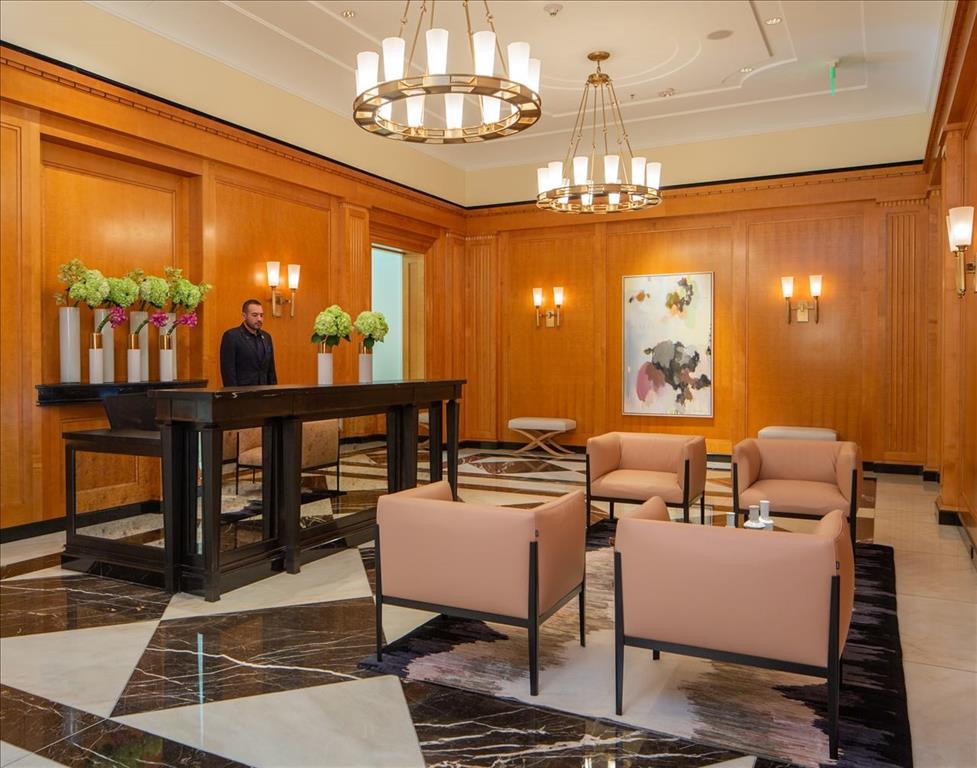 Ritz-Carlton Tower 2 - Residential