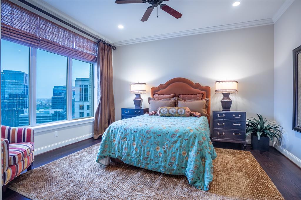 Ritz-Carlton Tower 2 - Residential