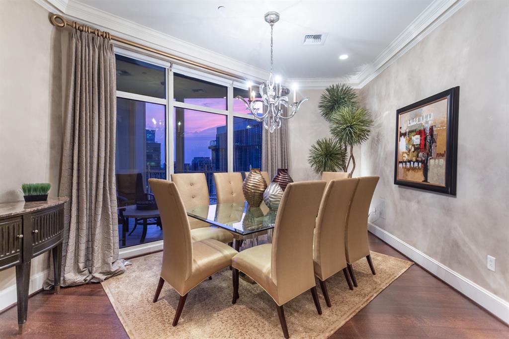 Ritz-Carlton Tower 2 - Residential