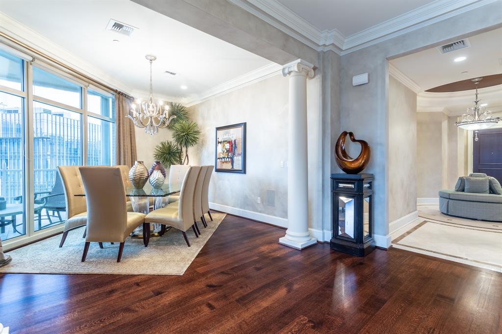 Ritz-Carlton Tower 2 - Residential