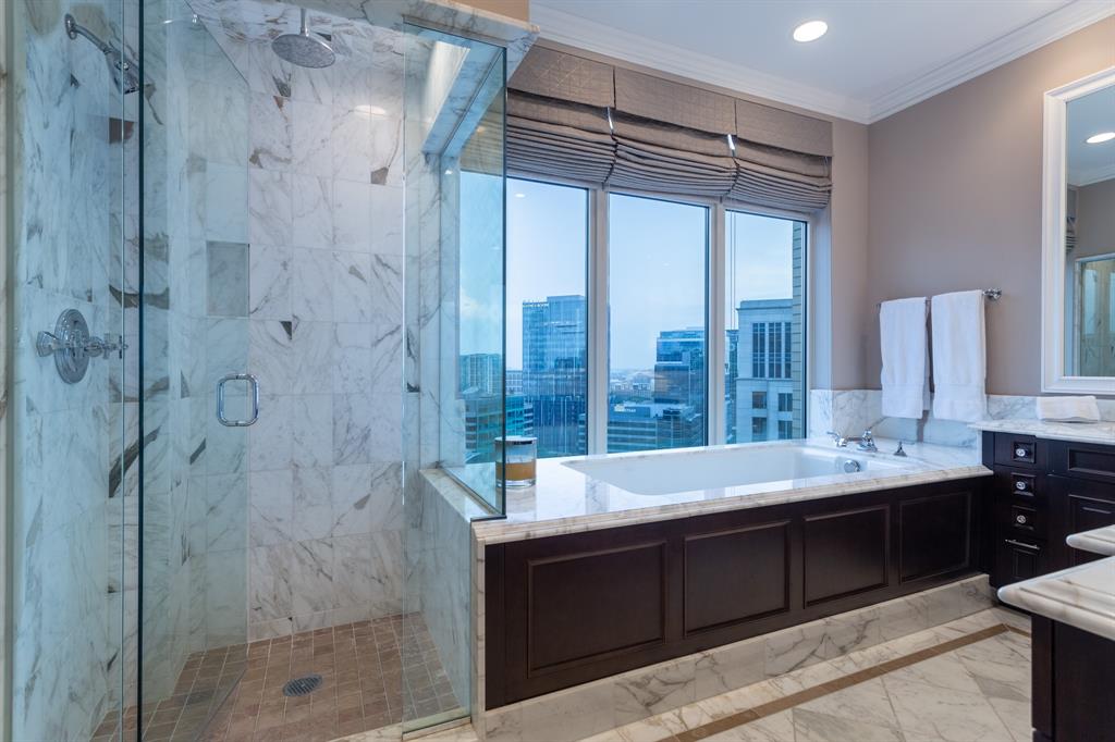 Ritz-Carlton Tower 2 - Residential