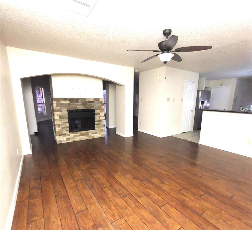 2107 Meadowview Drive