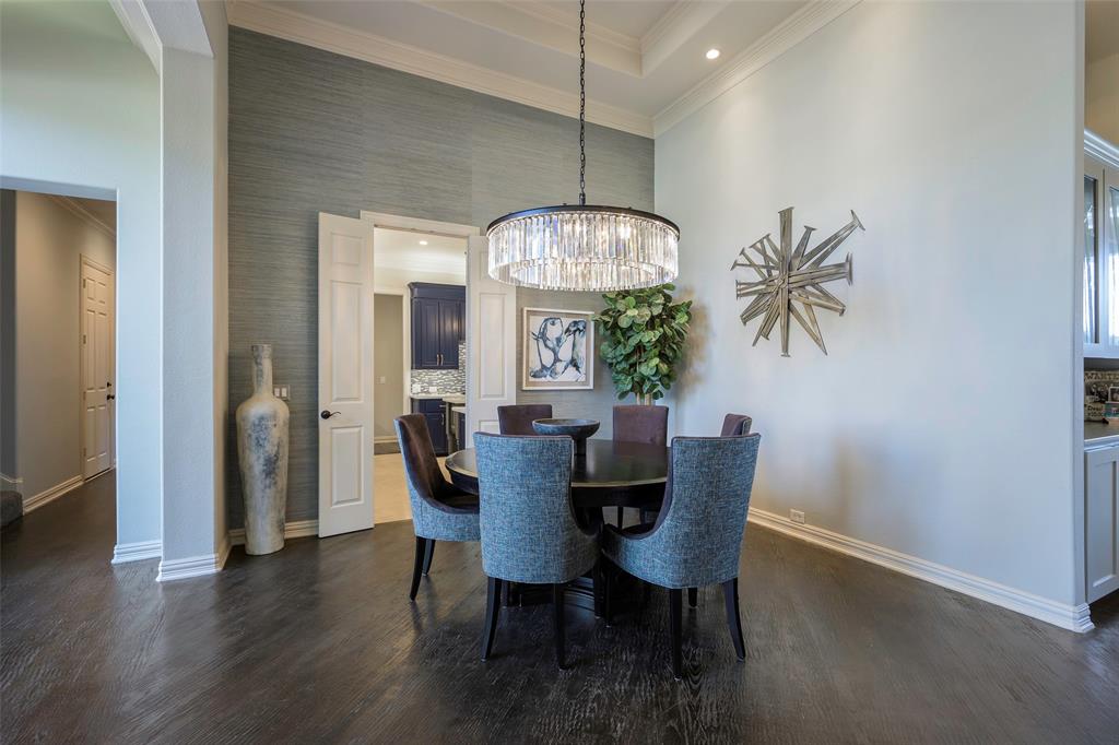 5900 Hempstead Drive