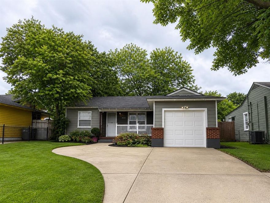 Charming 3-bedroom, 2-bath home priced to sell! This well-maintained property offers a functional layout with comfortable living spaces, making it ideal for homeowners or investors alike. Featuring solid condition throughout, it’s move-in ready while still offering the opportunity to add your personal touch. Conveniently located with easy access to major roads, shopping, and dining. A great opportunity for its next owner—schedule your showing today!