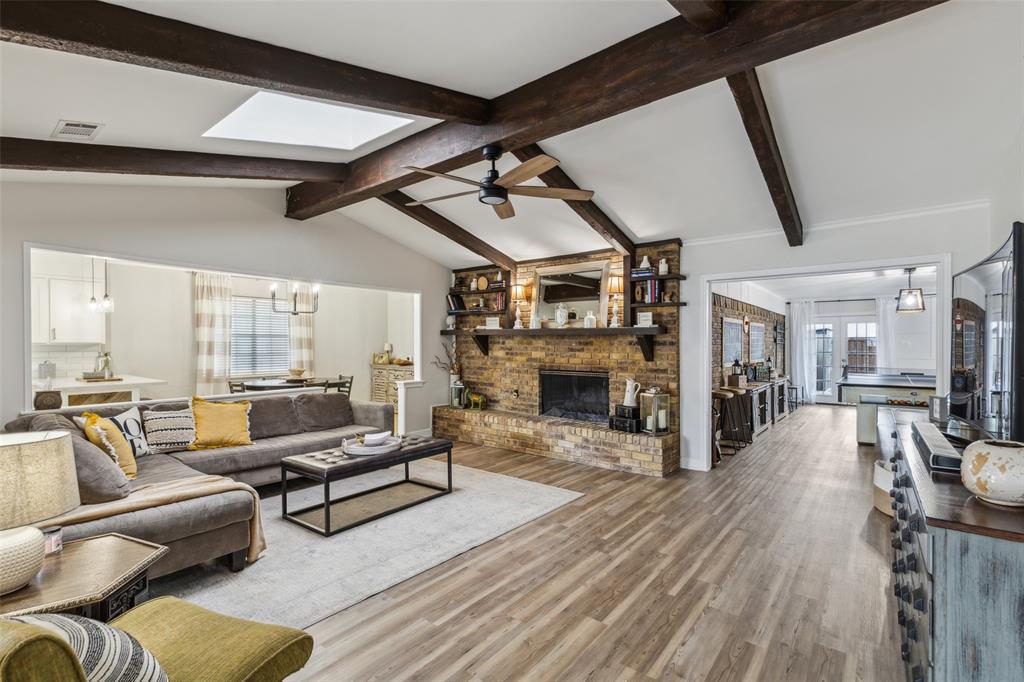 2217 Westlake Drive