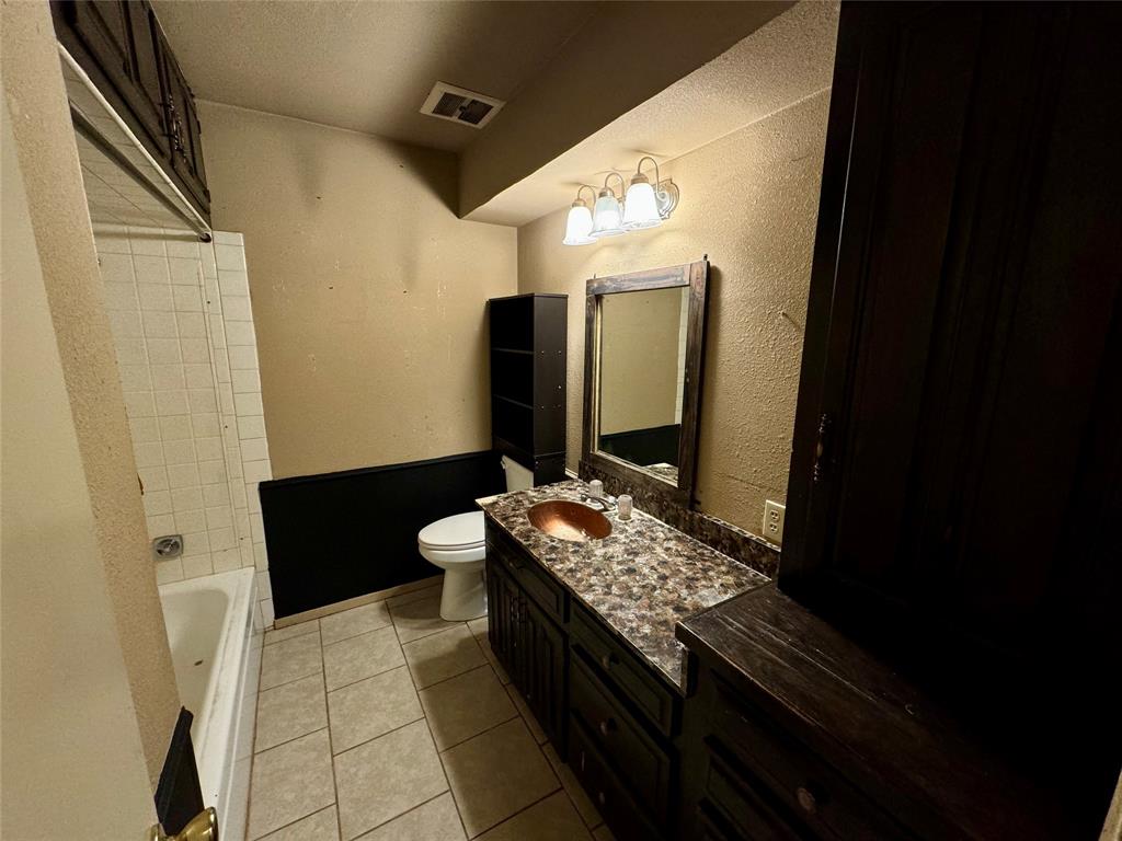 Town & Country - Residential