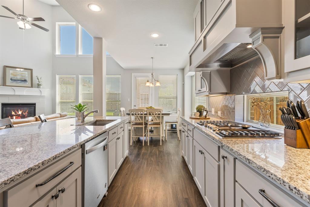 Lake Forest Ph Ia - Residential