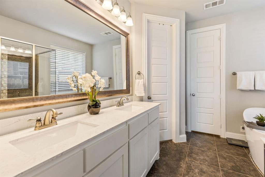 Lake Forest Ph Ia - Residential