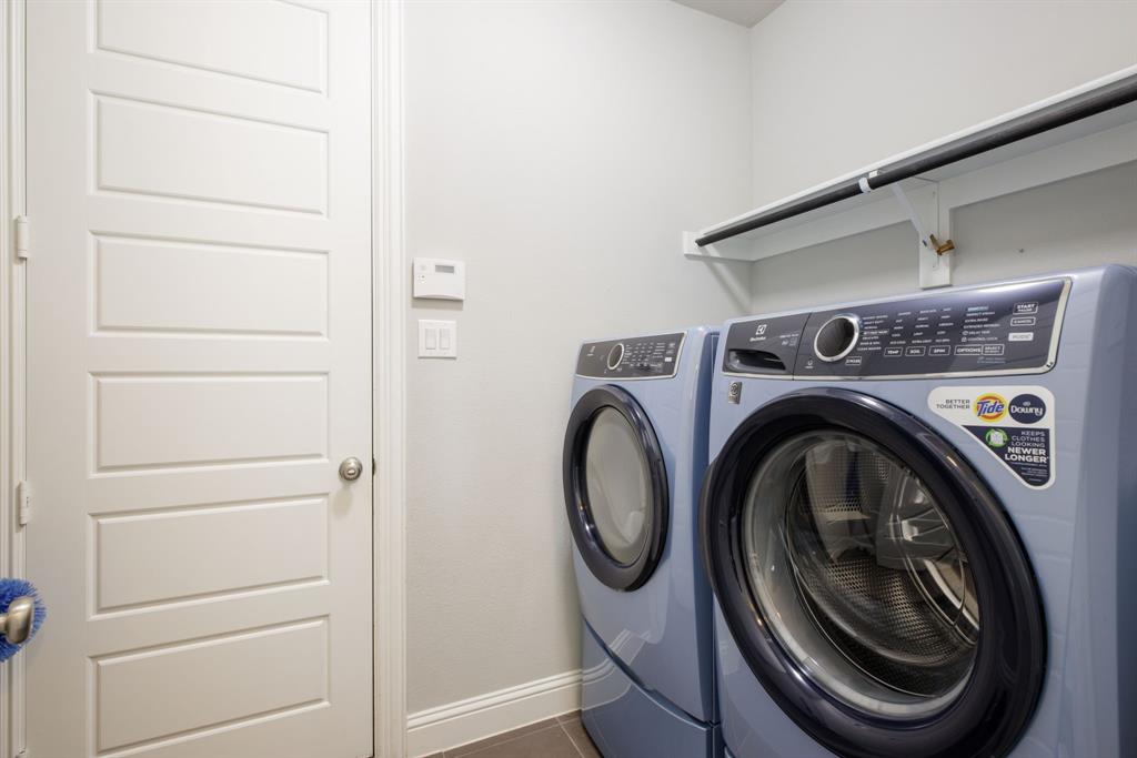 Lake Forest Ph Ia - Residential