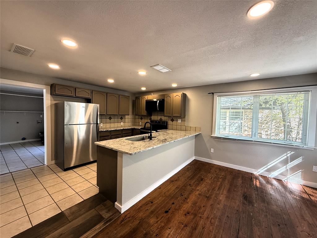 JAMES H HALEY TRACT - Residential Lease