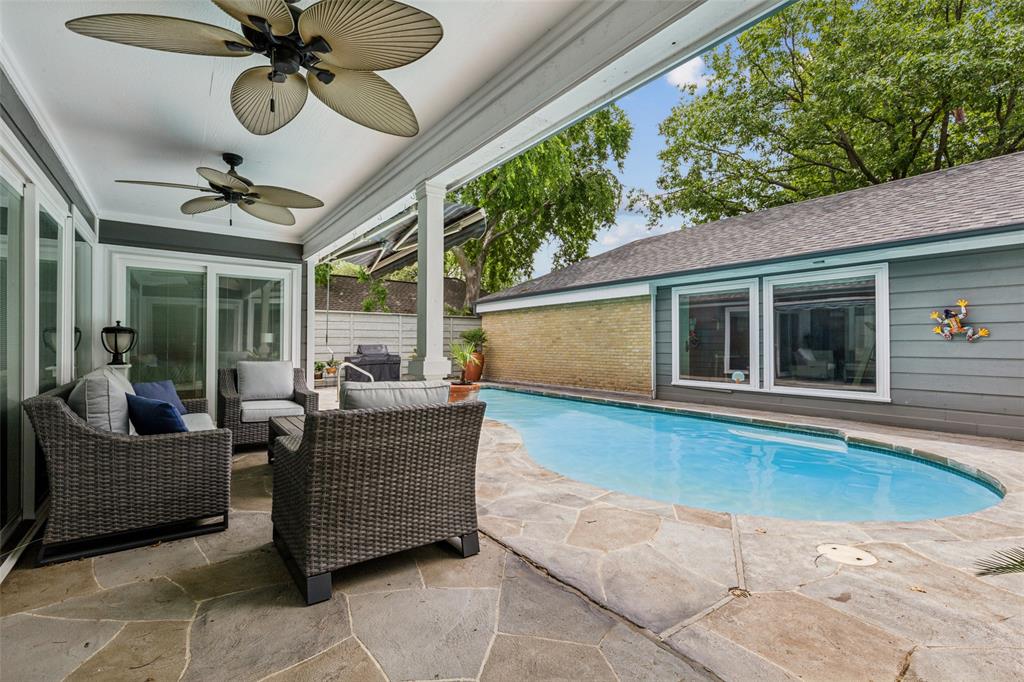 7221 Pleasant View Drive