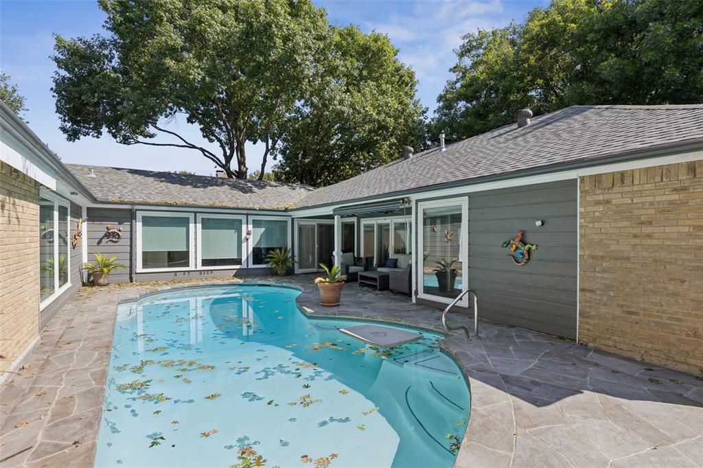 7221 Pleasant View Drive