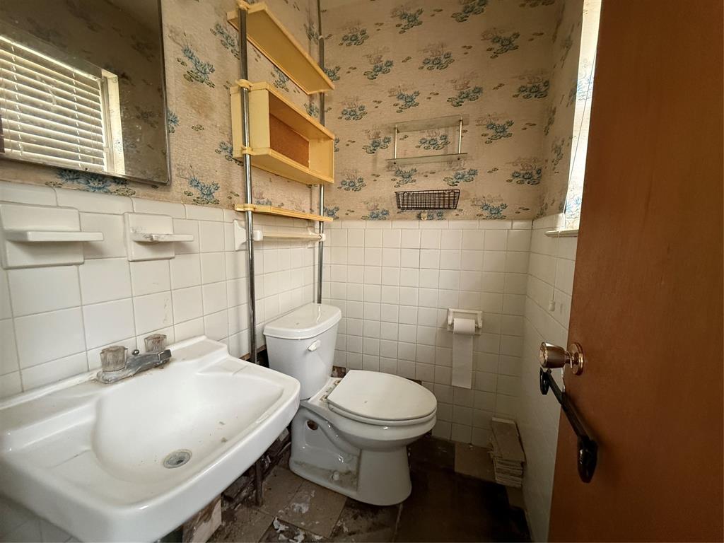 Oakridge Terrace - Residential