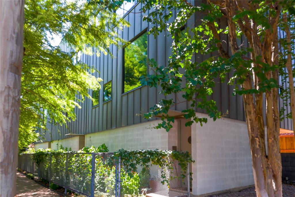 4001 Bowser Condos - Residential