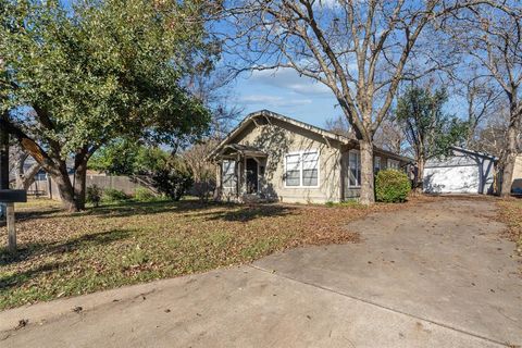 A home in Cleburne