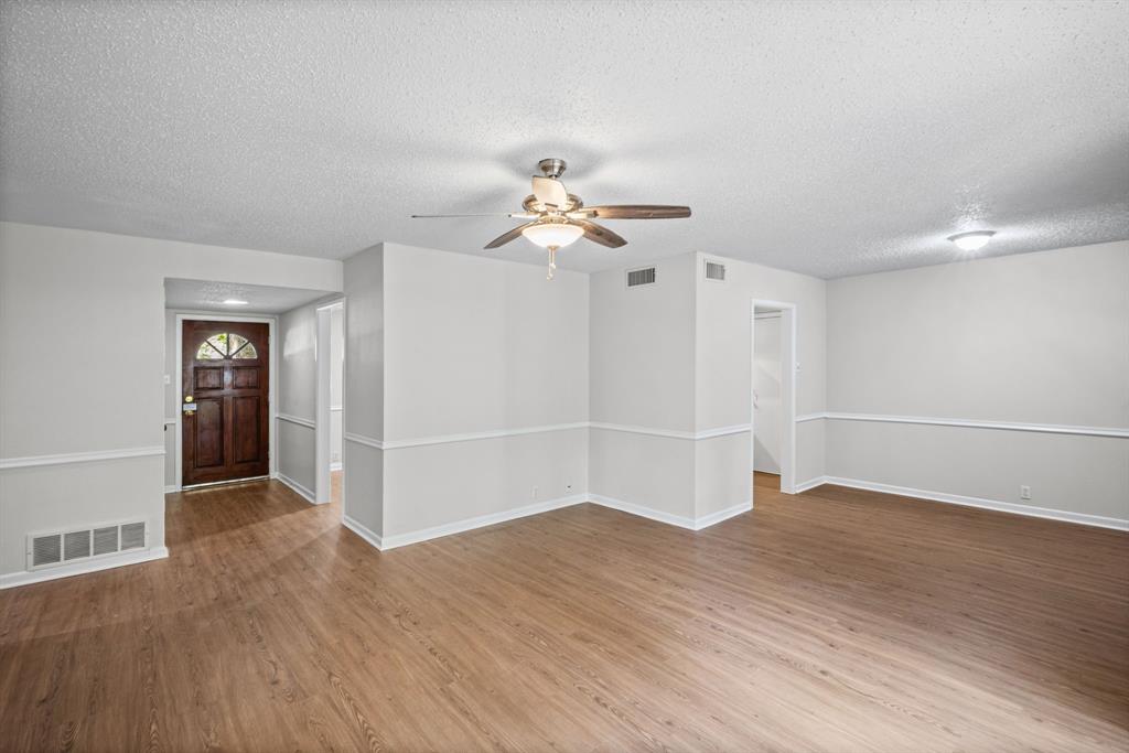 1311 W Lavender Lane