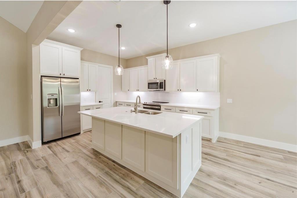 Runaway Bay - Residential