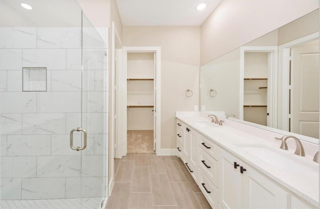 Runaway Bay - Residential