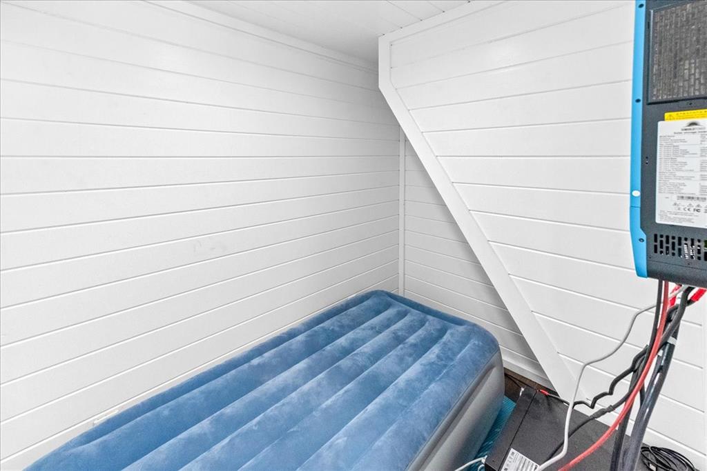 Lake Edge Harbor LT - Residential