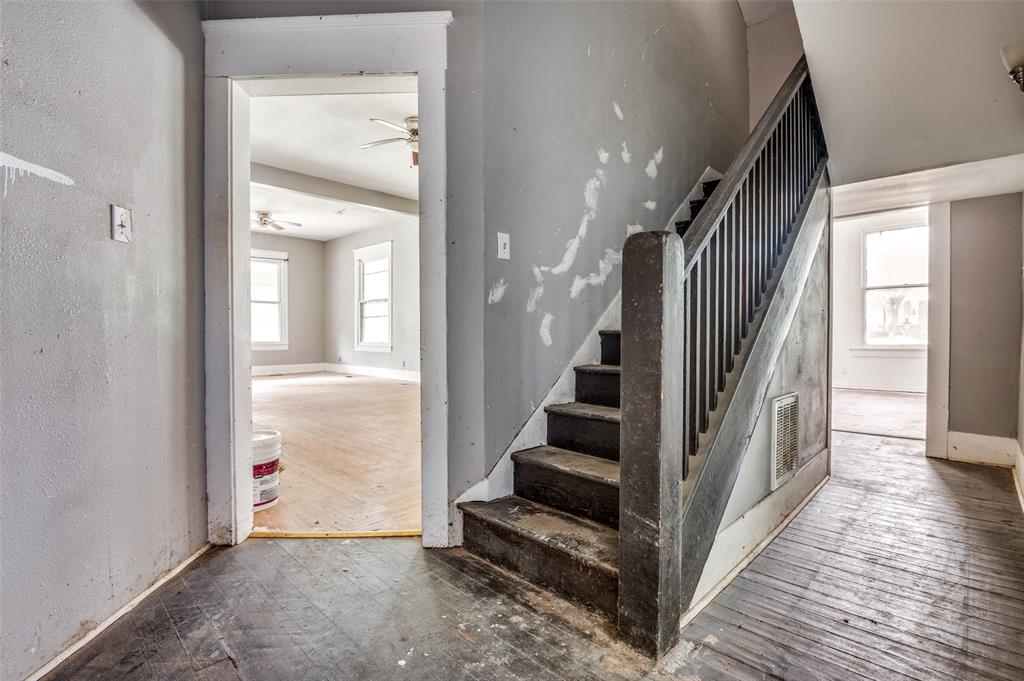 O T Ennis - Residential