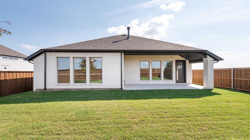 Trinity Falls - Residential