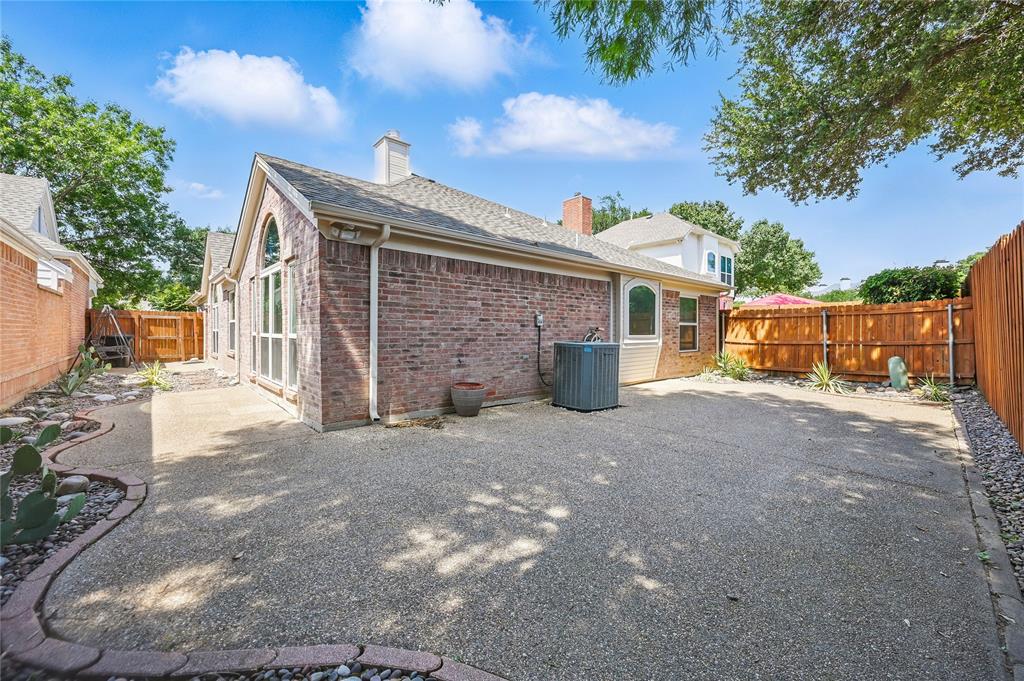 Bedford, Texas 76021, United States, 3 Bedrooms Bedrooms, ,2 BathroomsBathrooms,Residential,Active,143696