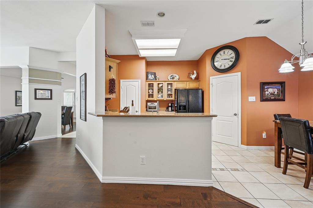 Bedford, Texas 76021, United States, 3 Bedrooms Bedrooms, ,2 BathroomsBathrooms,Residential,Active,143696