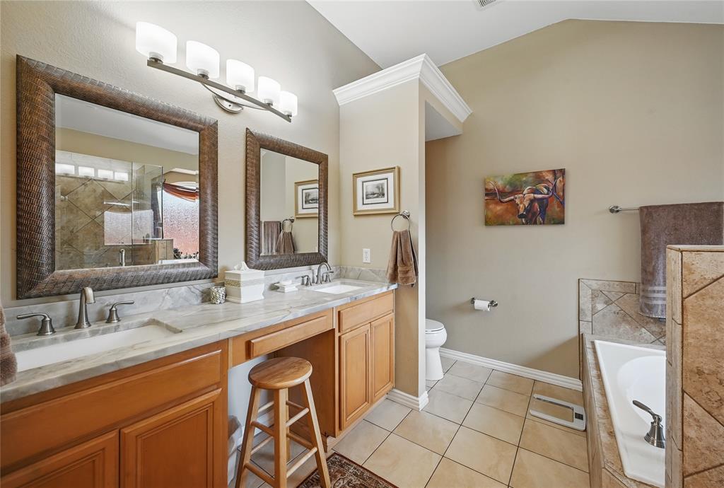 Bedford, Texas 76021, United States, 3 Bedrooms Bedrooms, ,2 BathroomsBathrooms,Residential,Active,143696