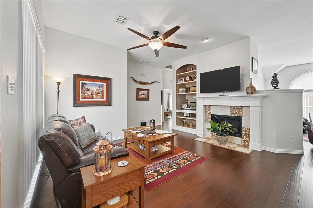 Bedford, Texas 76021, United States, 3 Bedrooms Bedrooms, ,2 BathroomsBathrooms,Residential,Active,143696