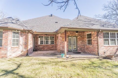 A home in Sulphur Springs