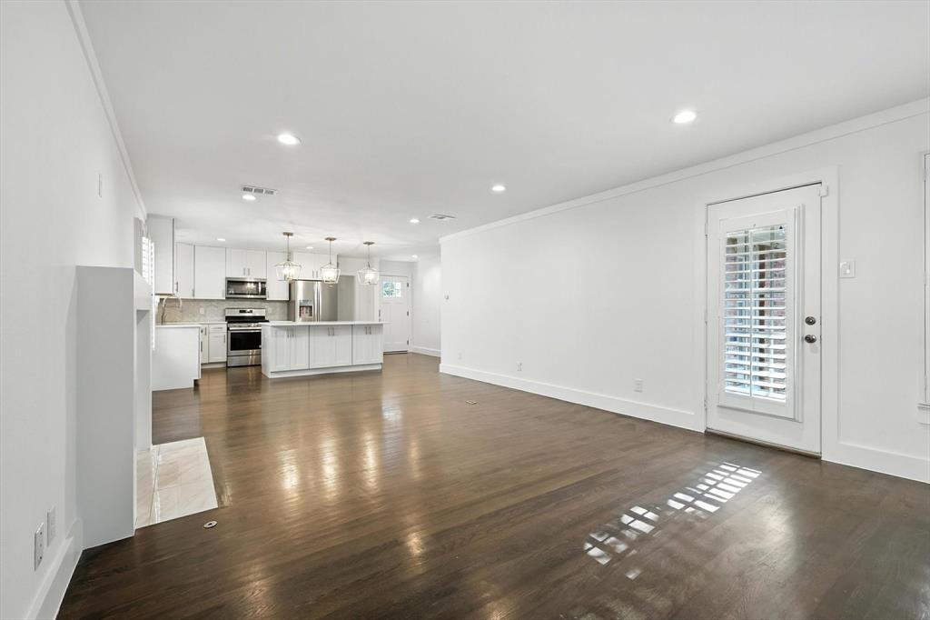 Caruth Terrace - Residential Lease