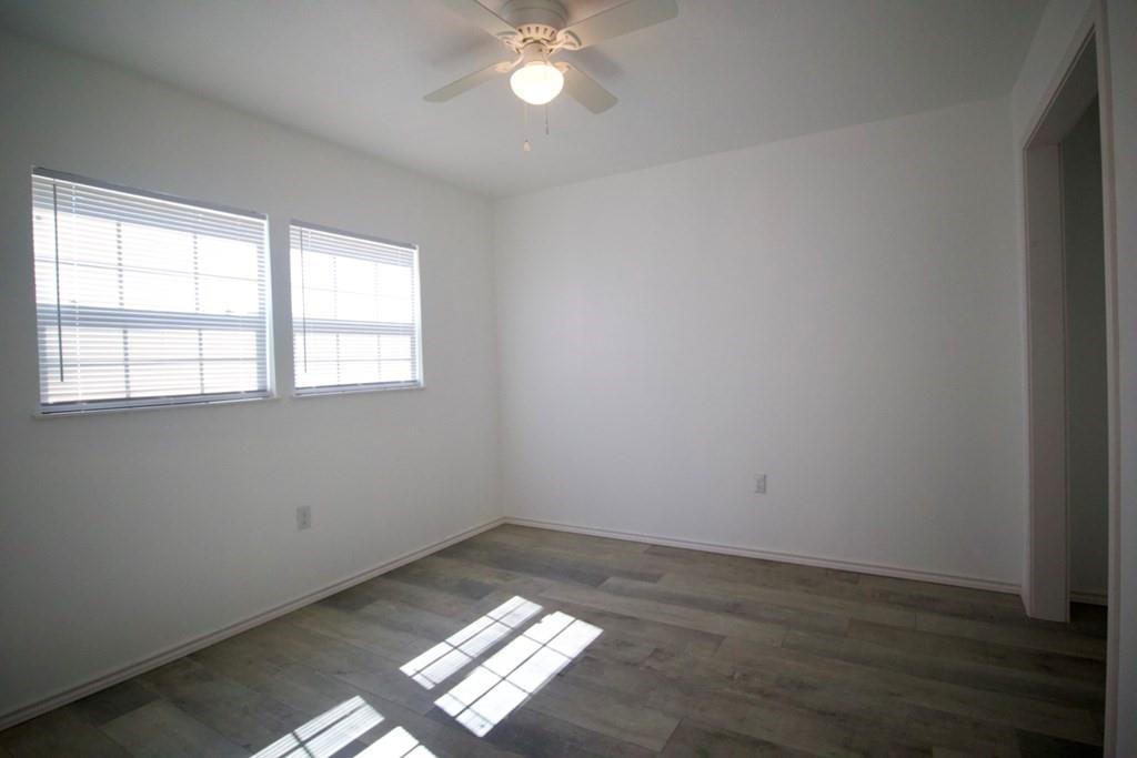 Log Cabin Estates - Residential