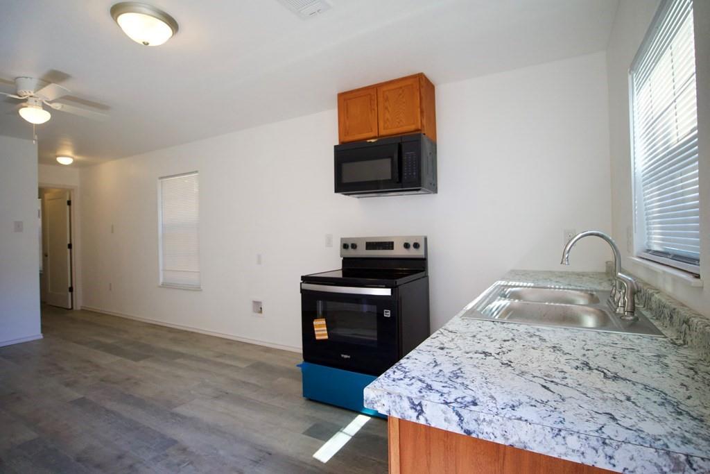 Log Cabin Estates - Residential