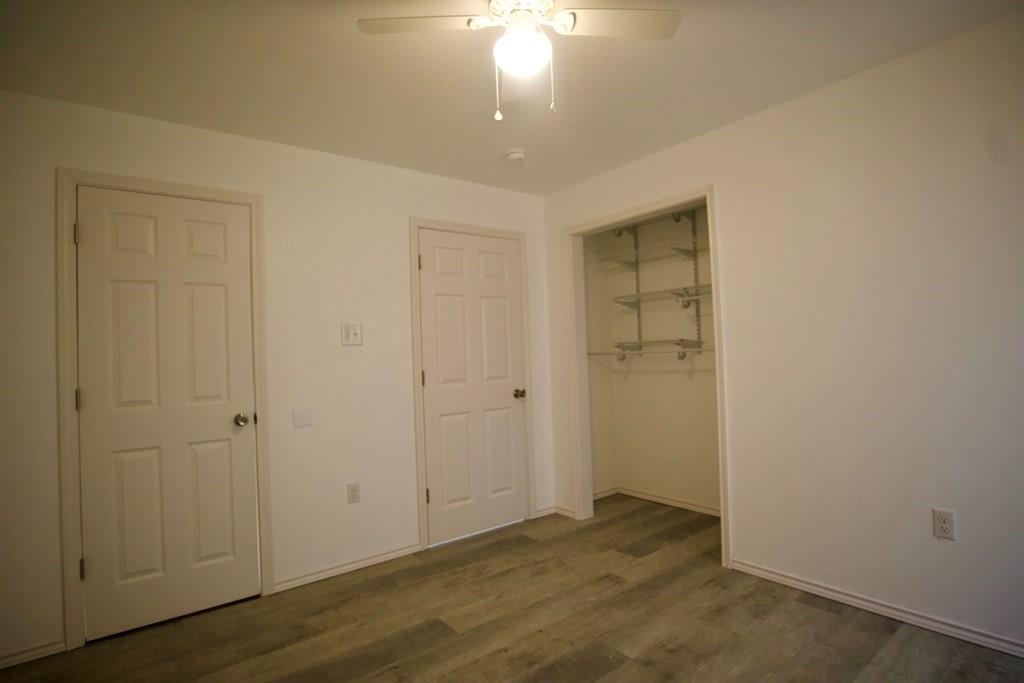 Log Cabin Estates - Residential