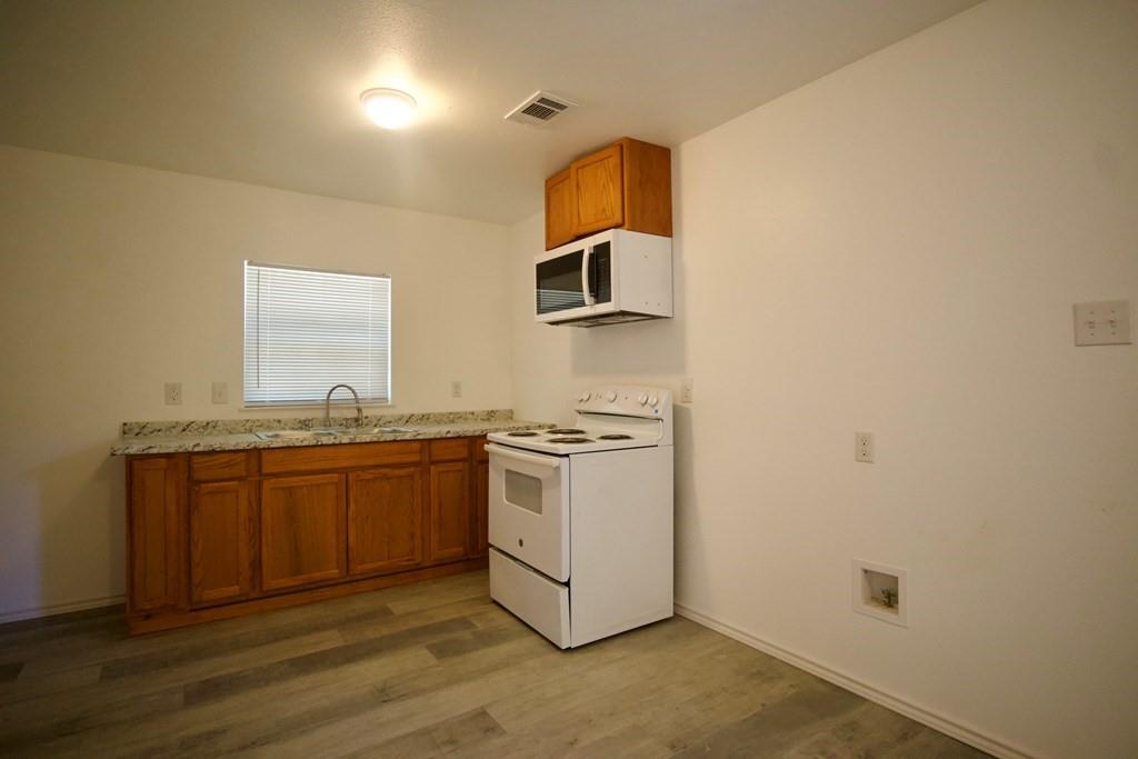 Log Cabin Estates - Residential